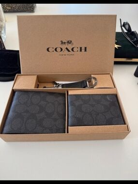 Coach Men's Black Signature Canvas Wallet, Card Case & Key Ring Set